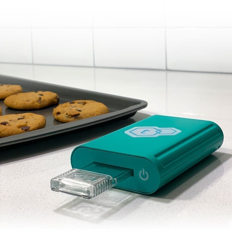 LĒVO C x tCheck 3 Potency Tester Bundle - Image 4
